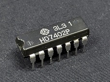 TTL HD7402P