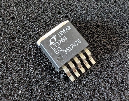 �쥮��졼��I C LT1764EQ