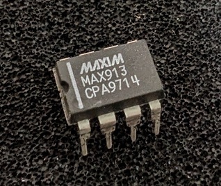 IC MAX913CPA