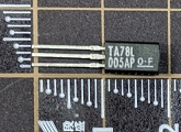 レギュレータ TA78L020AP