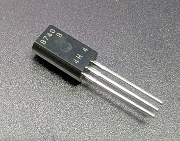 ȥ󥸥 2SB740-B