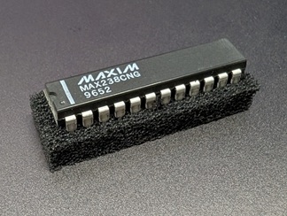 IC MAX238CNG