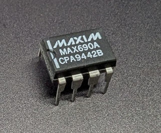 IC MAX690ACPA